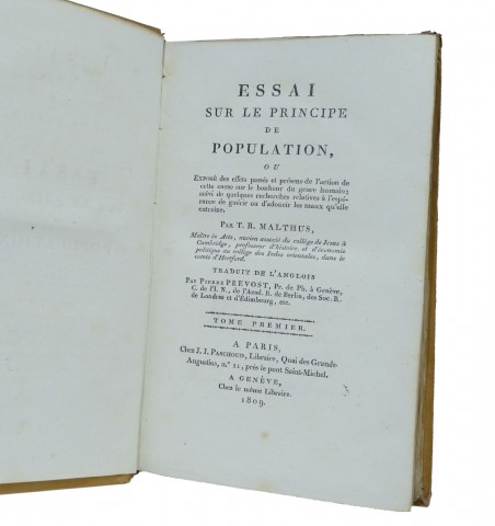 Essai sur le principe de population.