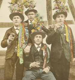 Images du Musée Alsacien à Strasbourg - Bilder aus dem Elsässer Museum zu Strassburg.
