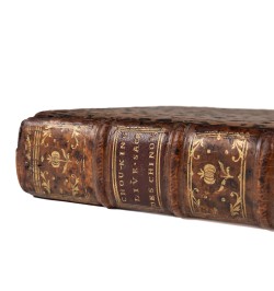 Le Chou-King, un des livres sacrés des Chinois.