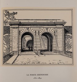 Les dernières portes de la place de Metz.