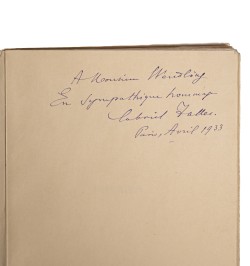 Des arbres, des fleurs, des bêtes.