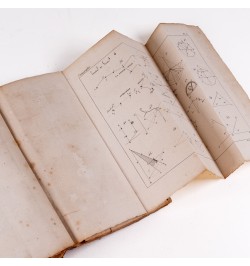 Uranographie ou traité élémentaire d'astronomie, a l'usage des personnes peu versées dans les mathématiques...