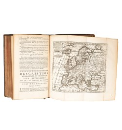 L'usage des globes céleste et terrestre, et des sphères suivant les différens systêmes du monde.