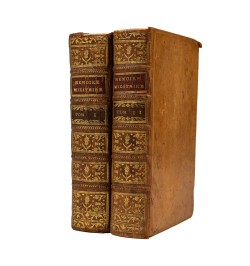 [Corse] Mémoires historiques, militaires et politiques sur les principaux evenemens.